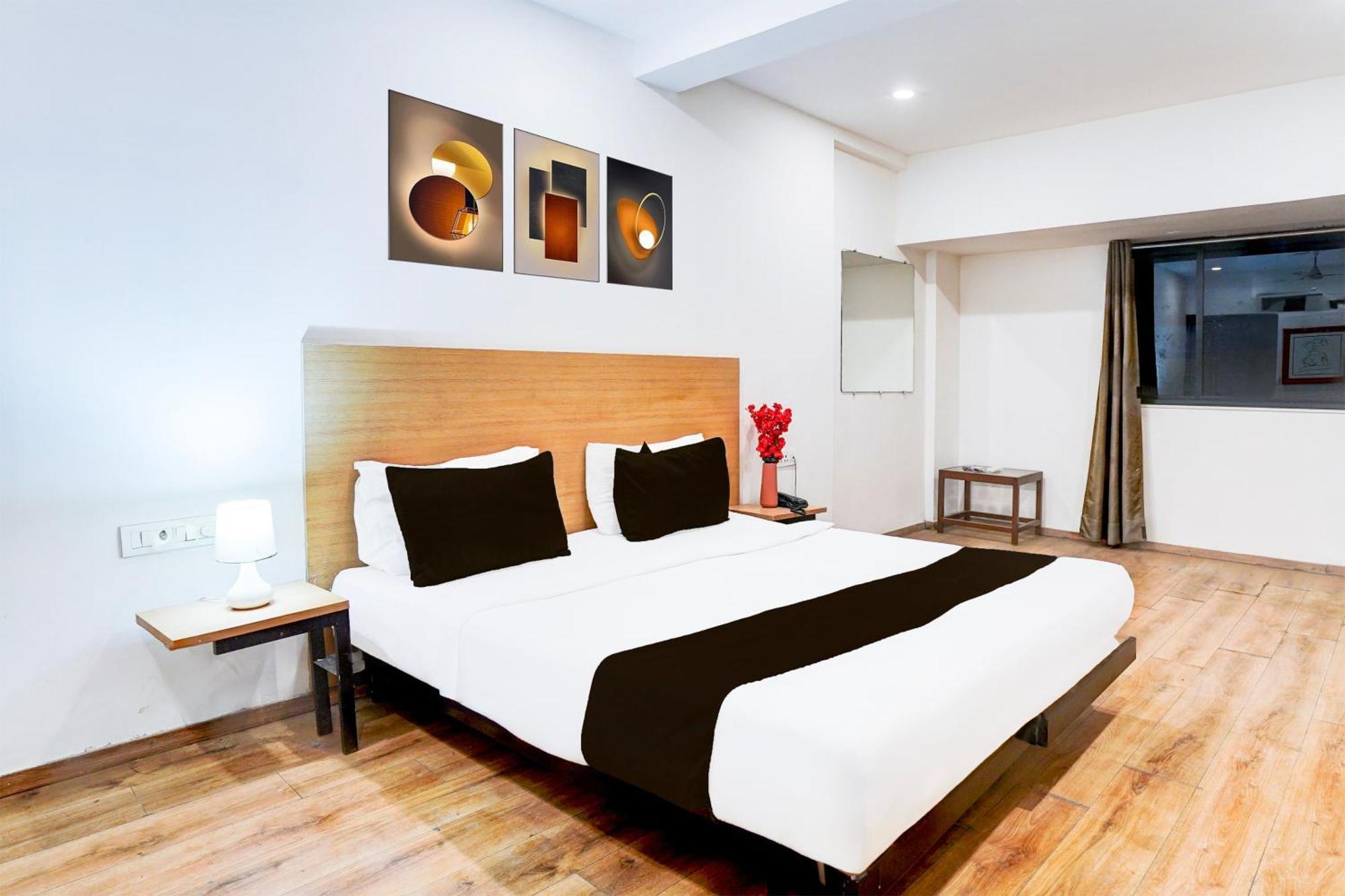 Готель Super Townhouse Nagpur Railway Station Екстер'єр фото