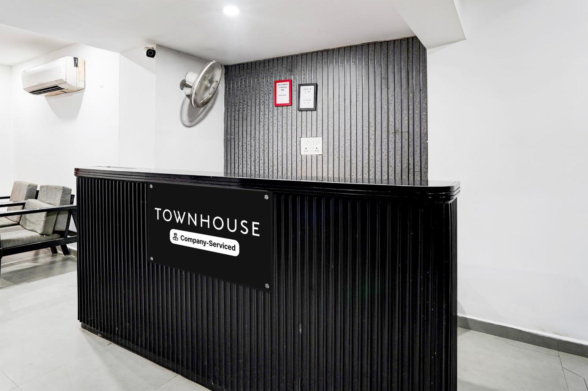 Готель Super Townhouse Nagpur Railway Station Екстер'єр фото
